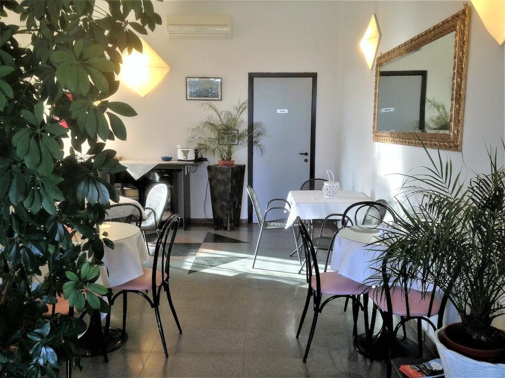 לה מדלנה Hotel La Conchiglia מראה חיצוני תמונה
