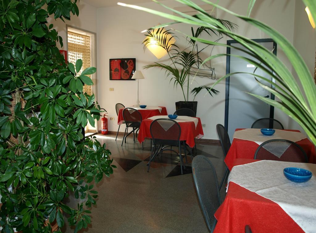לה מדלנה Hotel La Conchiglia מראה חיצוני תמונה
