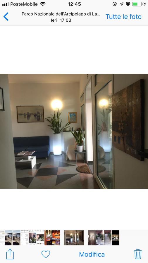 לה מדלנה Hotel La Conchiglia מראה חיצוני תמונה